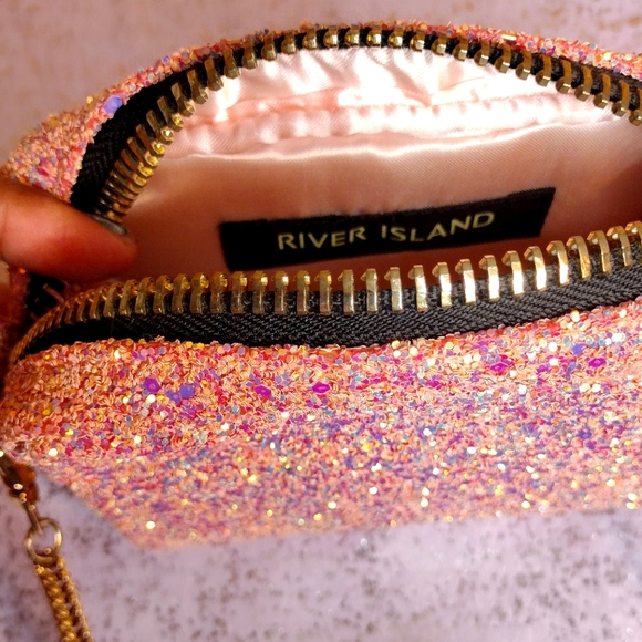 Pink glitter 👛 - Picture 2 of 4